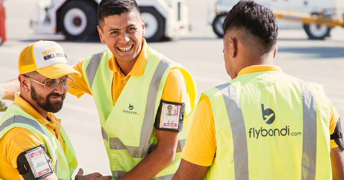 Si te encuentras interesado en ser maletero en una aerolínea, aquí te traemos infromación acerca de ¿Cómo Trabajar como Maletero en Flybondi?
